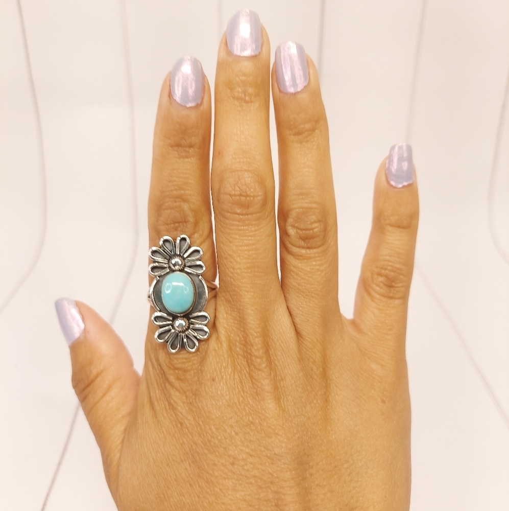 Handcrafted Turquoise ring Sz9